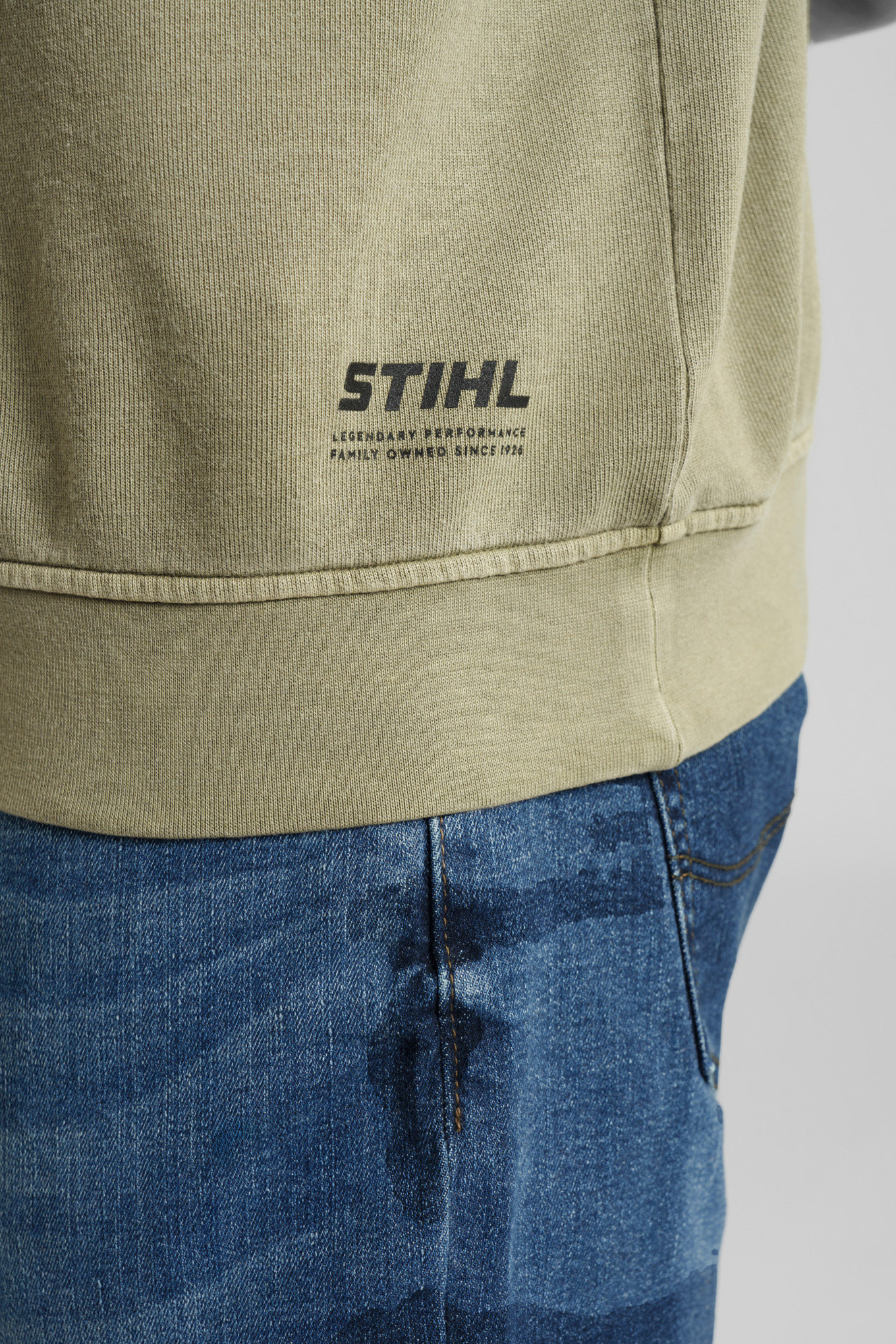 Sweatshirt GARMENT DYE – Bild 9