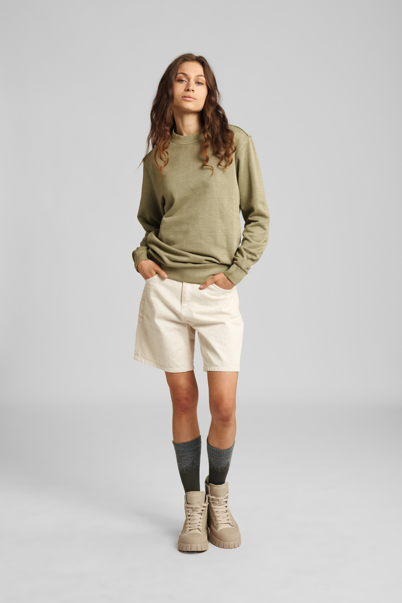 Sweatshirt GARMENT DYE – Bild 8